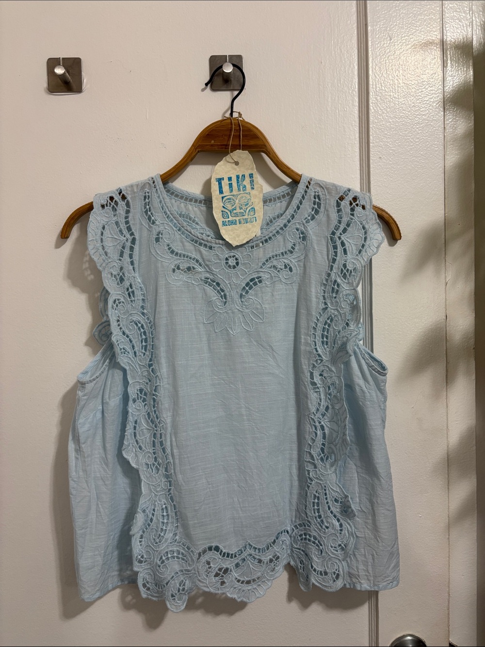 Anthropology Women’s Linen-Like Cotton Eyelet Tank Small